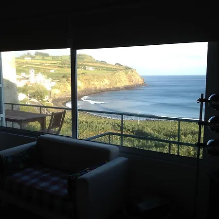 Sea Bay House *